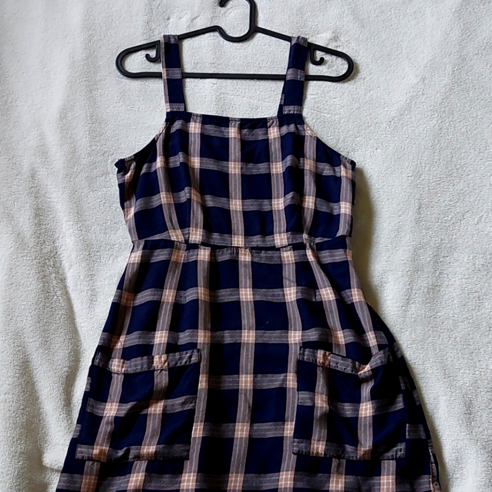 🌱 Plaid Dress